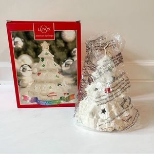 Lenox color changing christmas tree lit figurine